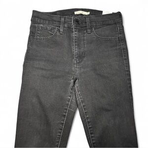 Levi’s 720 high rise skinny jeans